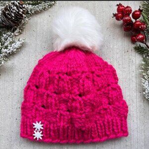 Kid hand knit winter pompom hat‎ - NWOT